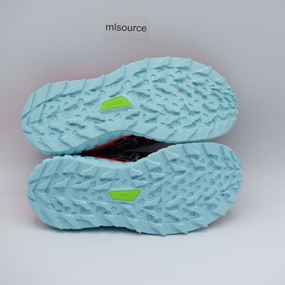 NEW ASICS Trabuco Max Trail Running Shoes 1012A901-003 Black/Coral - Picture 5 of 12